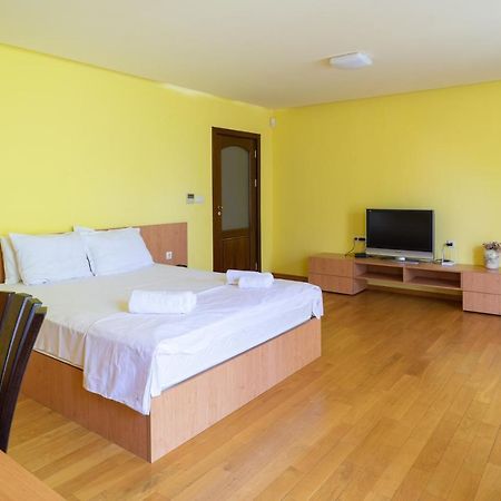 Central Flat With Monster Living Room 瓦爾納 外观 照片