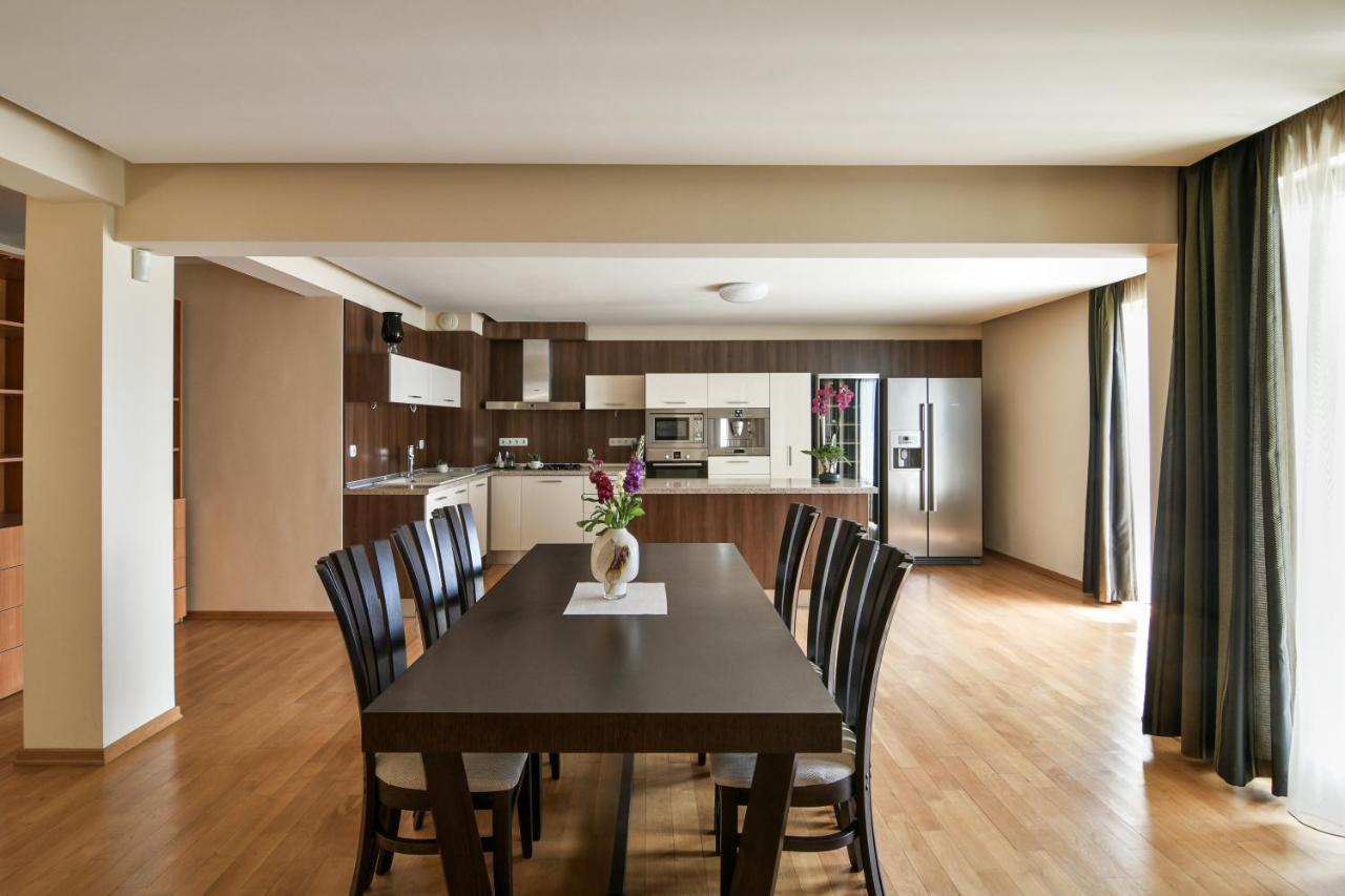 Central Flat With Monster Living Room 瓦爾納 外观 照片