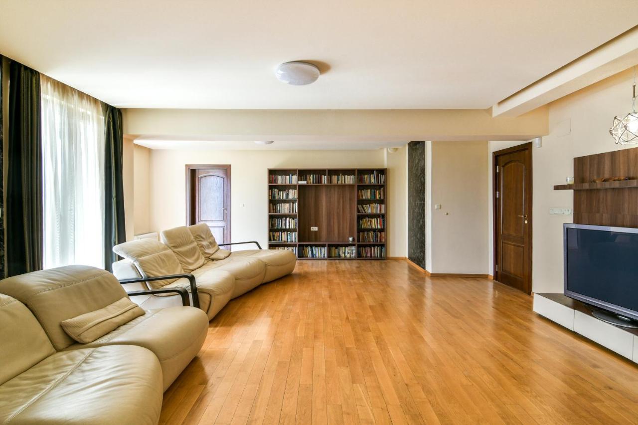 Central Flat With Monster Living Room 瓦爾納 外观 照片