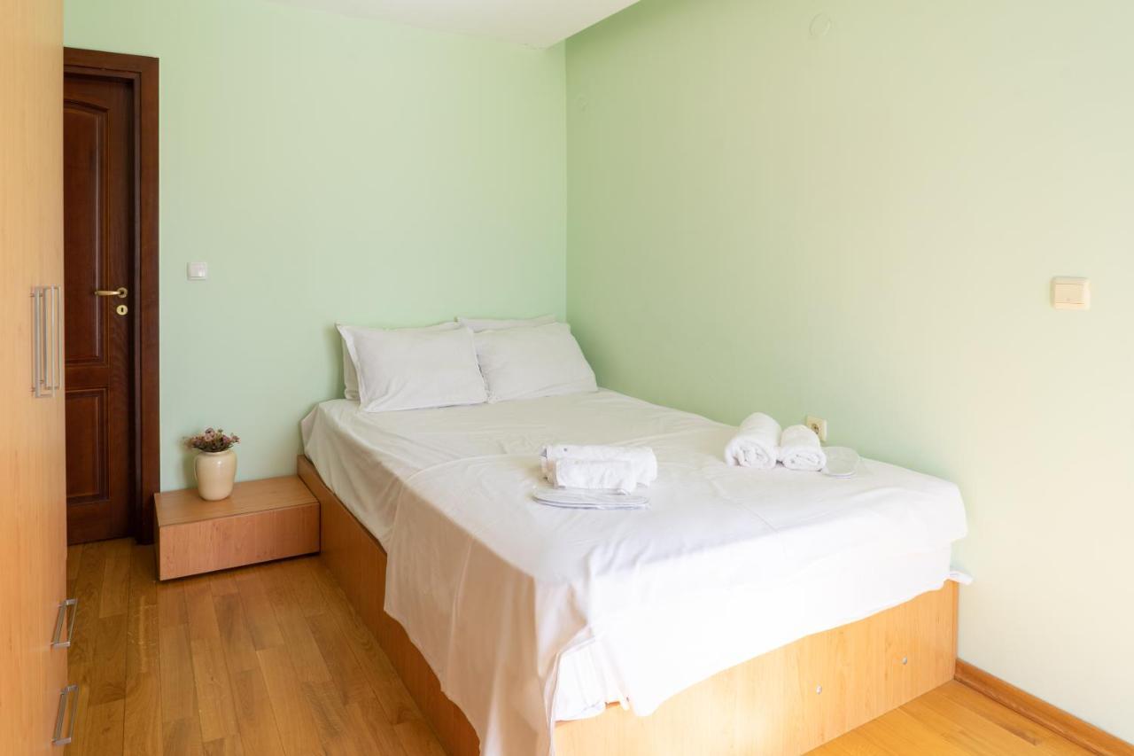 Central Flat With Monster Living Room 瓦爾納 外观 照片